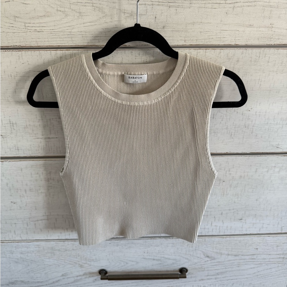 Babaton Sculpt Knit Muscle Crop Tank